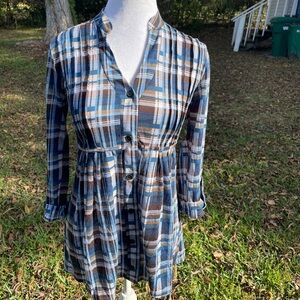 Charlotte Russe vintage blue/brown plaid 3/4 sleeve back tie babydoll top. Sz S.